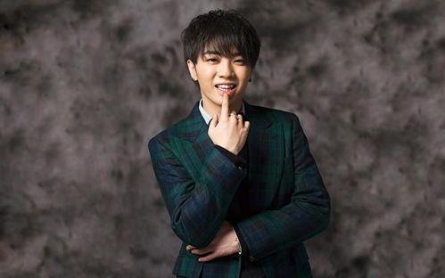 冯绍峰华晨宇最新爆料,揭秘娱乐圈幕后故事